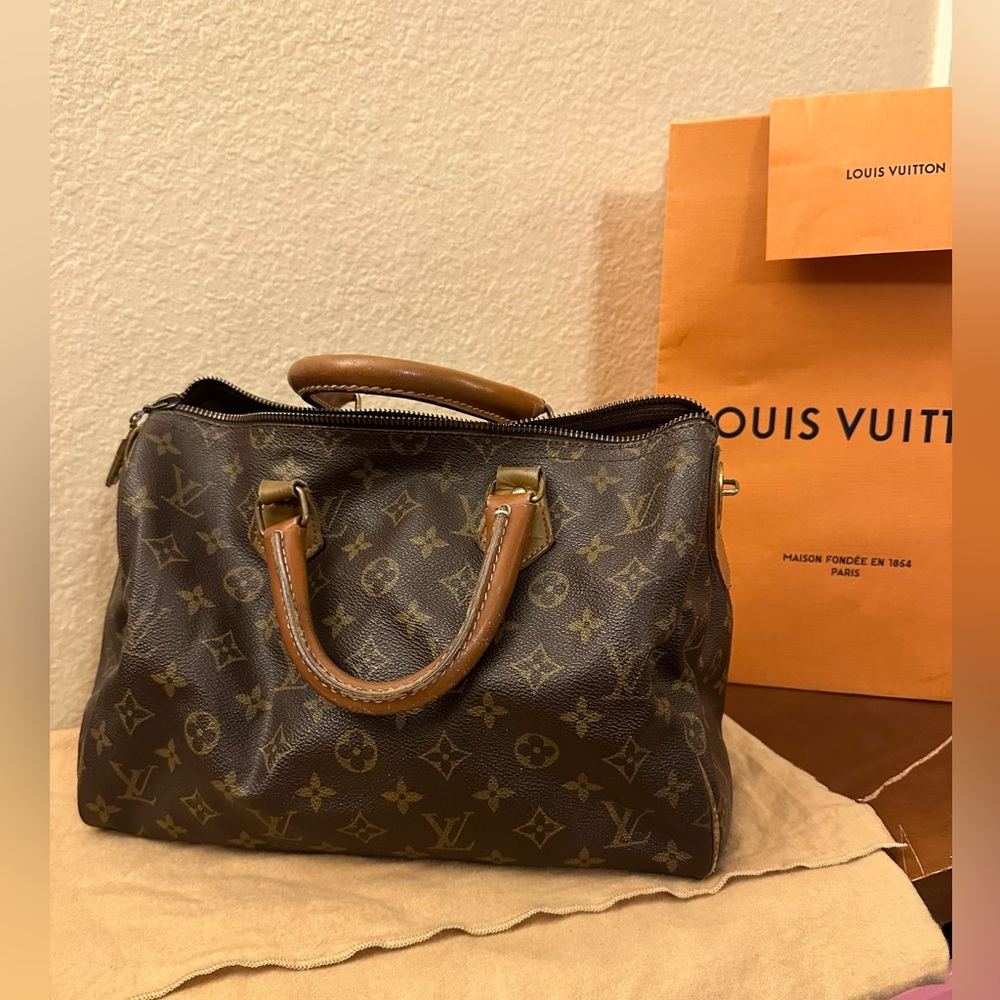 Louis Vuitton Vintage French Luggage Company “Speedy 40" Monogram Handbag, 1980s